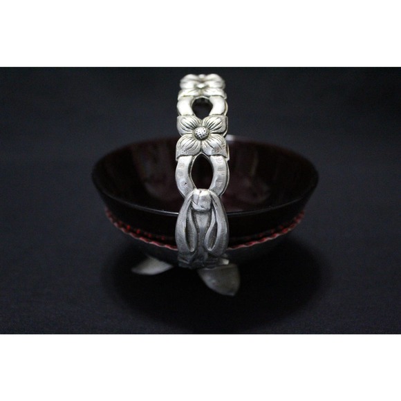 Vintage Rodney Kent Hammered Aluminum Basket with Ruby Red Glass Bowl 1930/40's - Picture 6 of 6